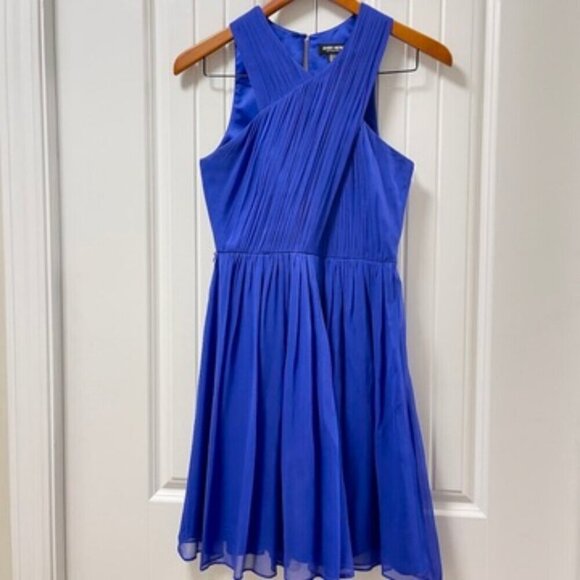Ever New Melbourne Silk Halter Dress – US 4 - Picture 2 of 12